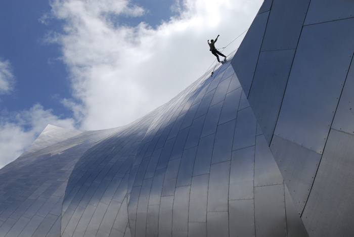 Frank Gehry--Bard College--Dance Performance